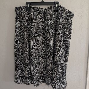 Woman's Printed Slirt